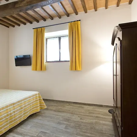 Casale San Galgano Aparthotel