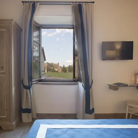 Casale San Galgano 2* شيسدينو