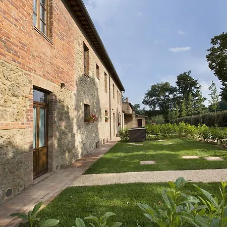 Casale San Galgano 2*